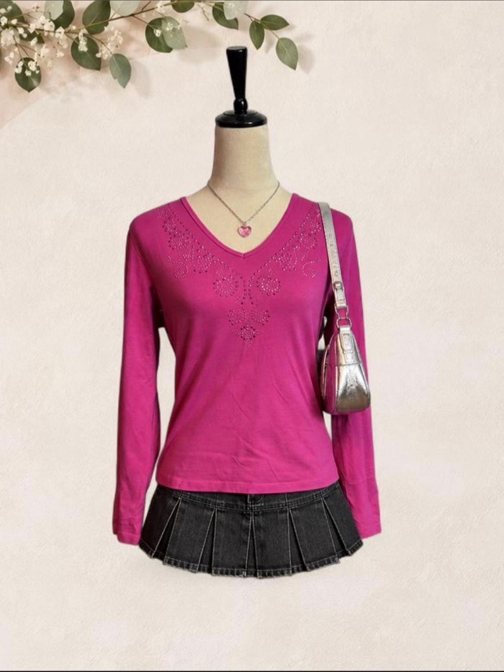 Susan Lawrence Y2K Pink Rhinestone V-Neck Long Sleeve Top Size M